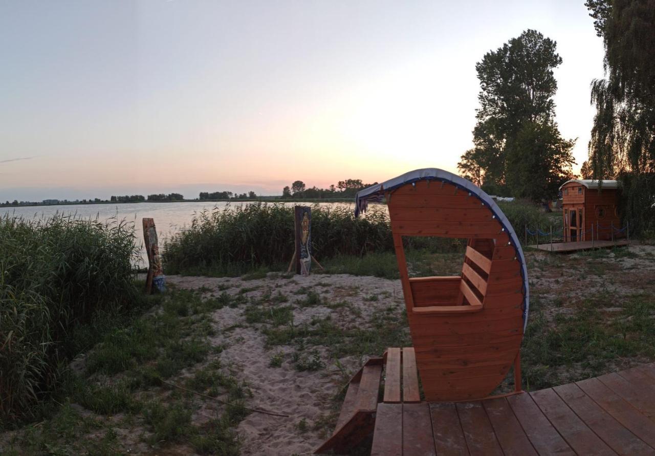 Camping Rogowo Mrzeżyno Eksteriør billede